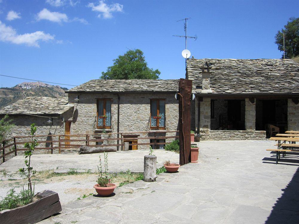 Agriturismo Grotta Dell'Eremita Albano di Lucania Экстерьер фото