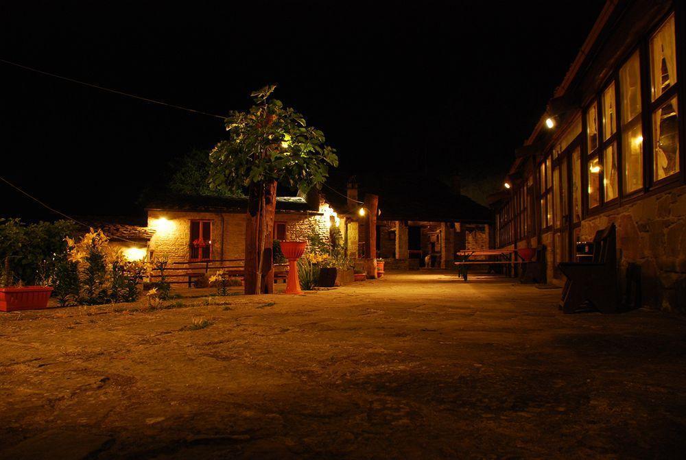 Agriturismo Grotta Dell'Eremita Albano di Lucania Экстерьер фото