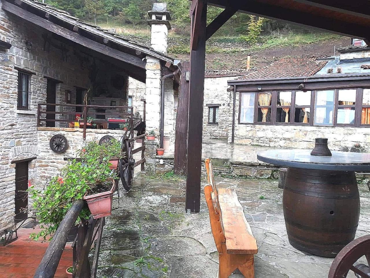 Agriturismo Grotta Dell'Eremita Albano di Lucania Экстерьер фото